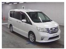 2011 Nissan Serena