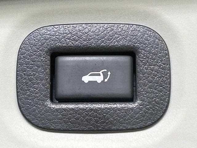 Nissan X-Trail 2021 — миниатюра 7