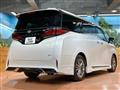 2024 Toyota Alphard Hybrid