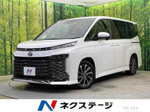 2025 Toyota Voxy