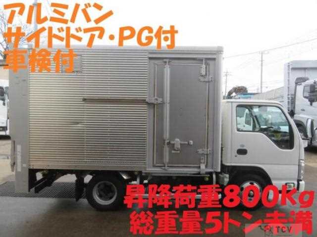 2017 Isuzu Elf Truck