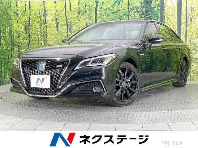 2018 Toyota Crown Hybrid