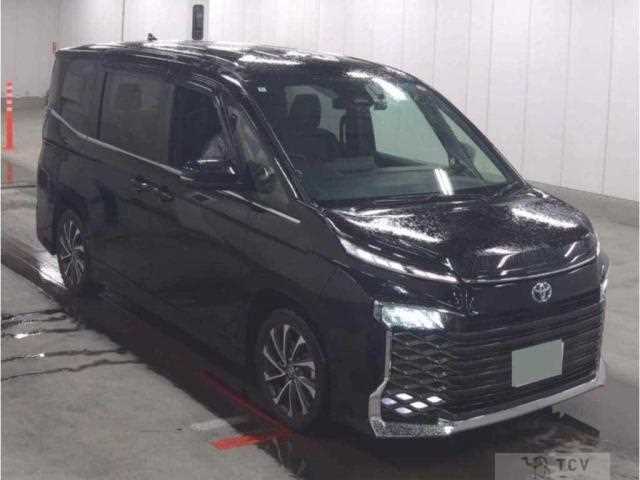 2022 Toyota Voxy