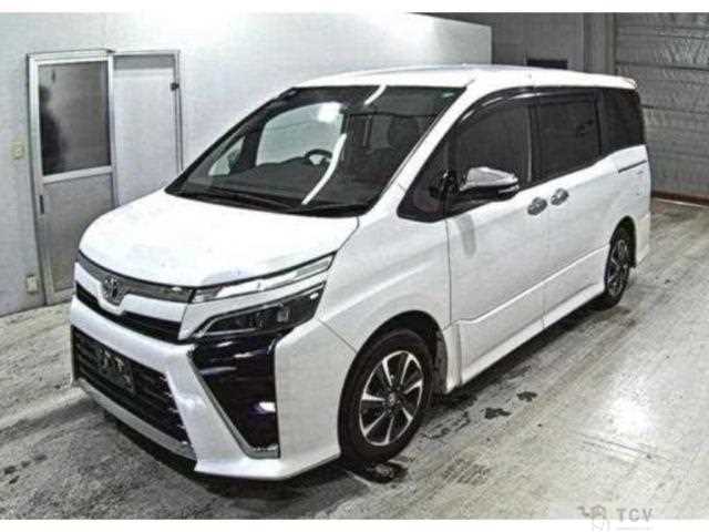 2021 Toyota Voxy