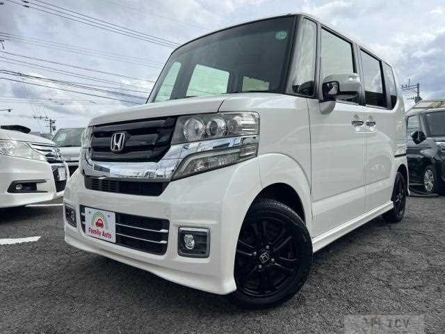 2017 Honda N BOX