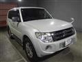 2013 Mitsubishi Pajero