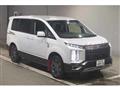 2022 Mitsubishi Delica D5