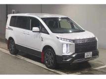 2022 Mitsubishi Delica D5