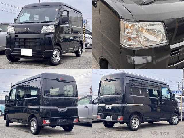 2023 Daihatsu Hijet Cargo