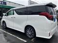 2015 Toyota Alphard Hybrid