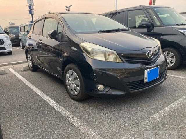 2011 Toyota Vitz