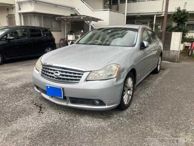 2004 Nissan Fuga