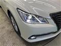 2013 Toyota Crown Hybrid