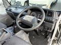2005 Isuzu Elf Truck