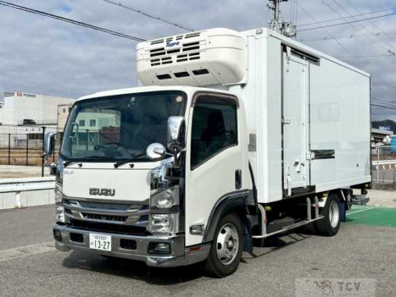 2020 Isuzu Elf Truck