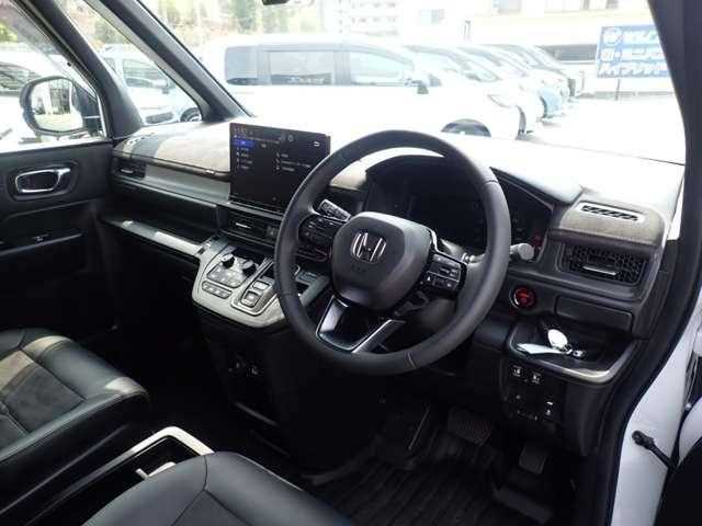 Honda Step WGN 2025 — фото 8 купить в Москве