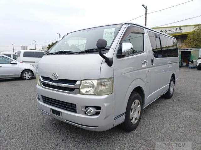 2010 Toyota Hiace Van