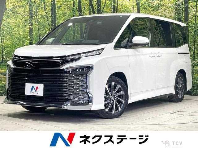2023 Toyota Voxy
