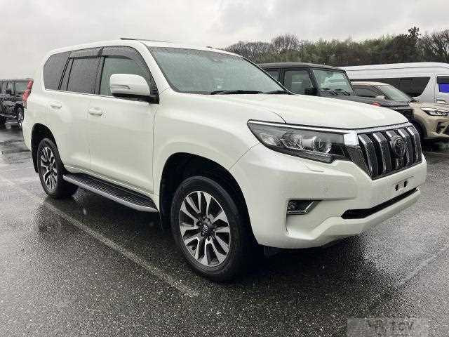 2023 Toyota Land Cruiser Prado