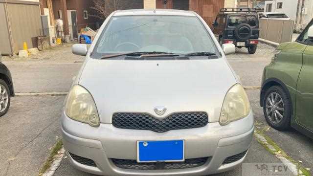 2002 Toyota Vitz