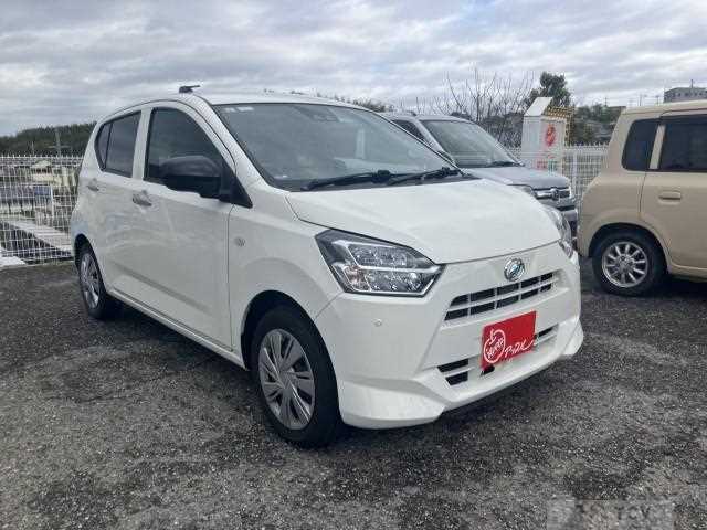 2017 Daihatsu Mira