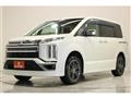 2019 Mitsubishi Delica D5