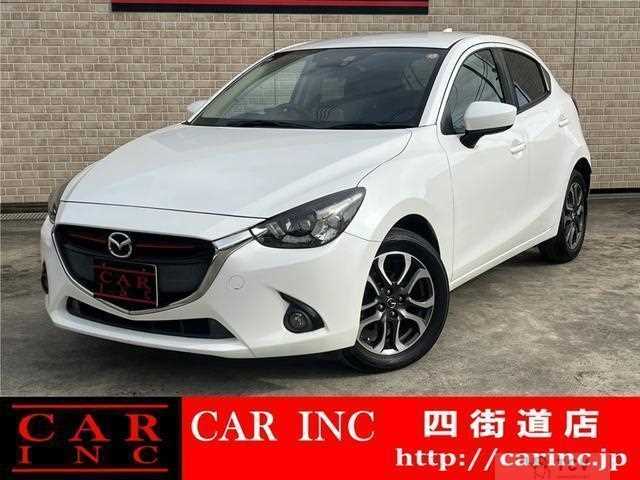 2016 Mazda Demio