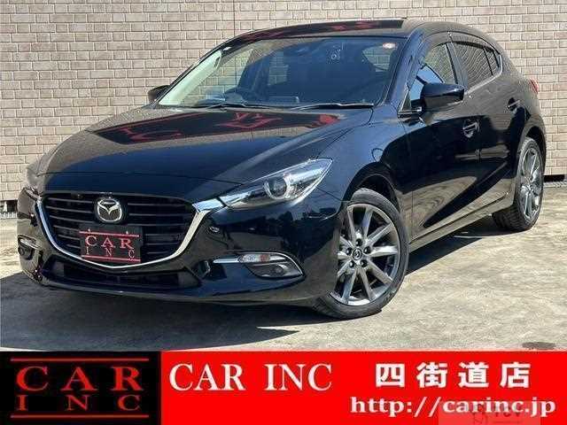 2017 Mazda Axela