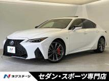 2021 Lexus IS