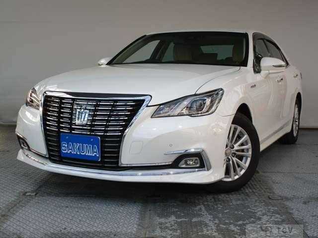 2016 Toyota Crown