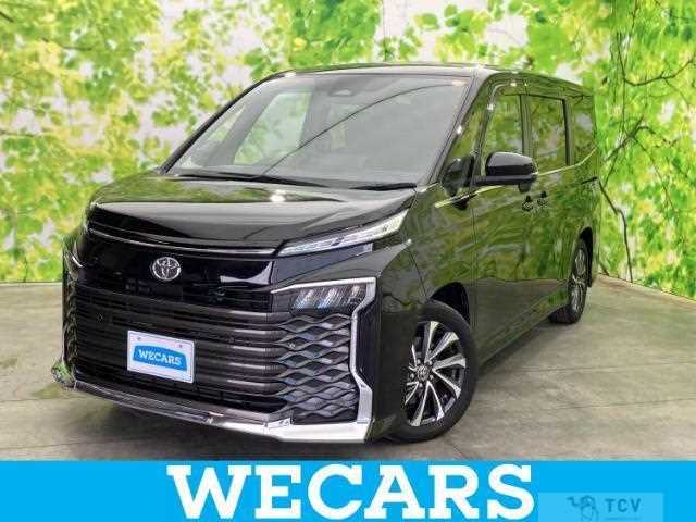 2022 Toyota Voxy