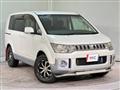 2011 Mitsubishi Delica D5