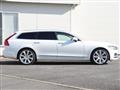 2017 Volvo V90