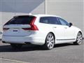 2017 Volvo V90