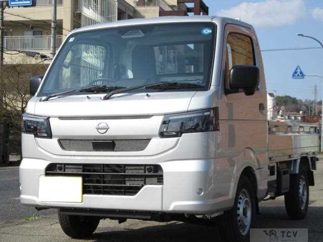 2026 Nissan Clipper Truck