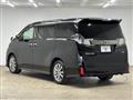 2017 Toyota Vellfire