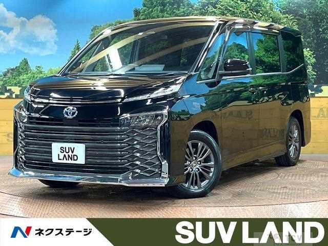2023 Toyota Voxy