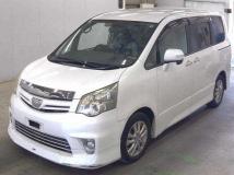 2012 Toyota Noah