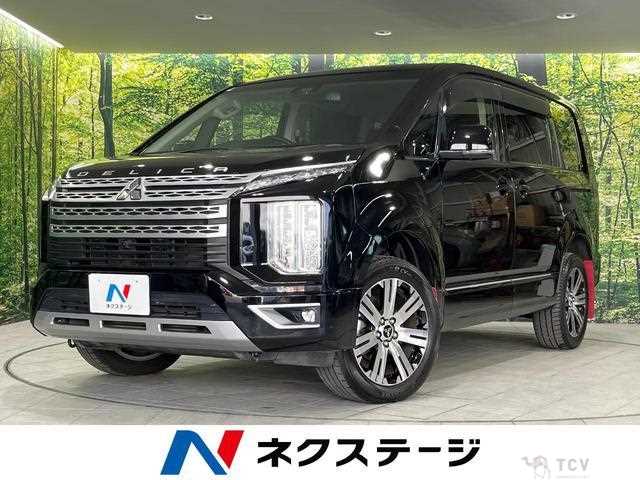 2019 Mitsubishi Delica D5