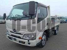 2022 Hino Dutro