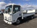 2016 Isuzu Elf Truck
