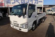 2015 Isuzu Elf Truck