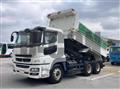 2013 Mitsubishi Fuso Super Great