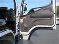 2025 Mitsubishi Fuso Canter