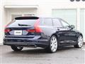 2017 Volvo V90