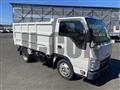 2018 Isuzu Elf Truck