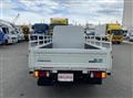 2023 Isuzu Elf Truck