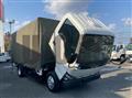 2005 Isuzu Elf Truck