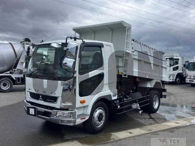 2025 Mitsubishi Fuso Fighter