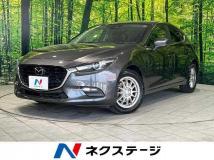 2017 Mazda Axela